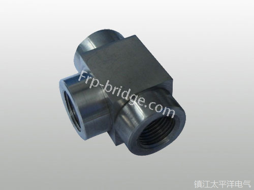 内螺(luo)紋直通(tong)中間接(jie)頭