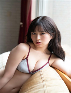 贞子电影-白袜帅哥